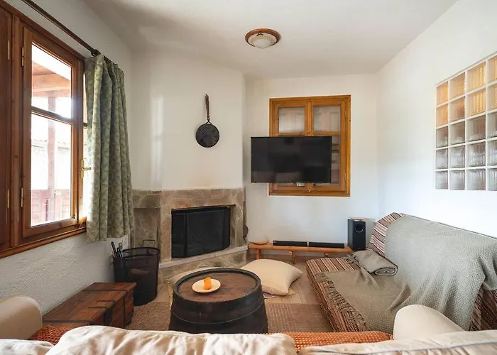 Traditional Cosy In Livadi